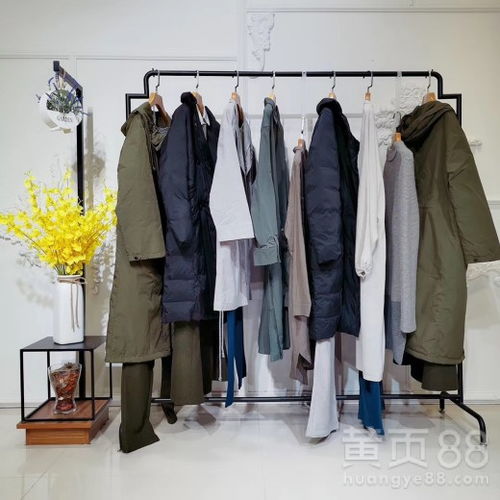 米奧多19秋冬女裝 大紅門(mén)服裝批發(fā)市場(chǎng)與東莞廠家的網(wǎng)店貨源解析